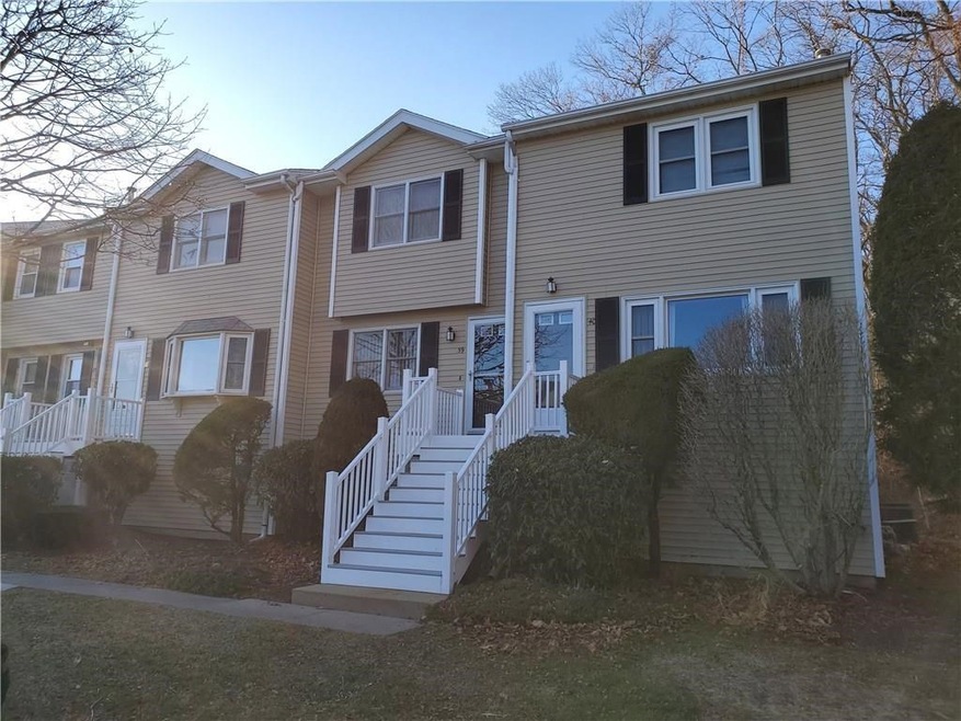 47 Morgan Ave unit 39, Johnston, RI 02919 - photo 1