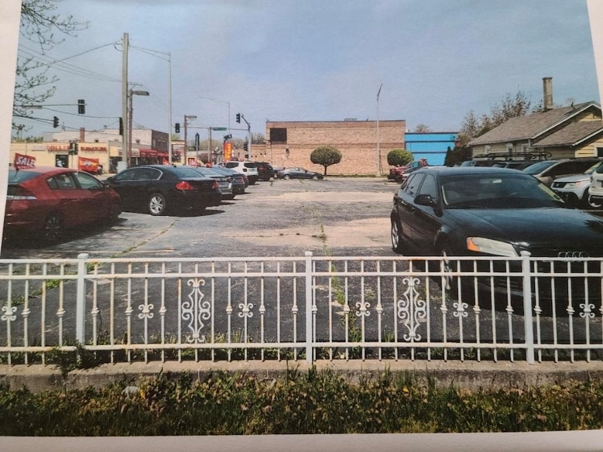 For Sale $749,000 • Co-Listing Agent