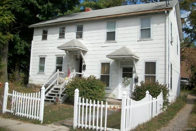 1 1/2 Myrtle Ave unit 1 1/2, Middletown, NY 10940 - photo 1