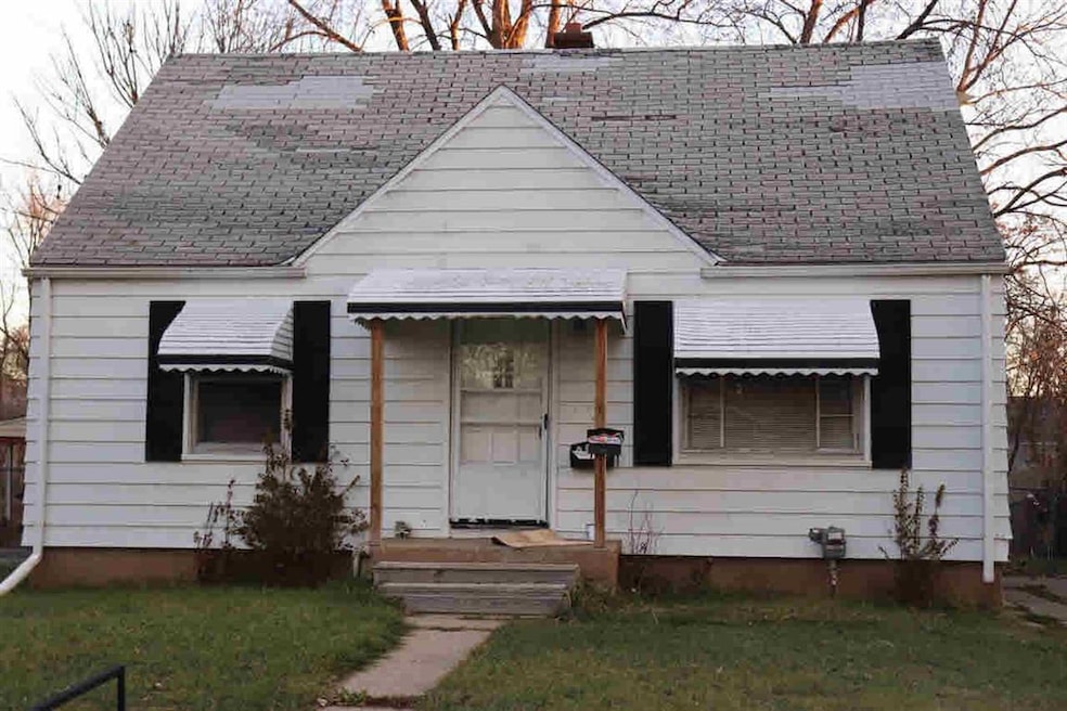 4509 Pengelly Rd, Flint, MI 48507 - photo 1