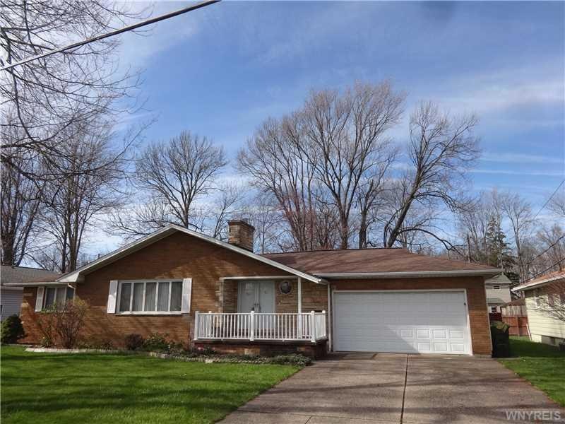 23 Greenwood Cir, North Tonawanda, NY 14120 - photo 1