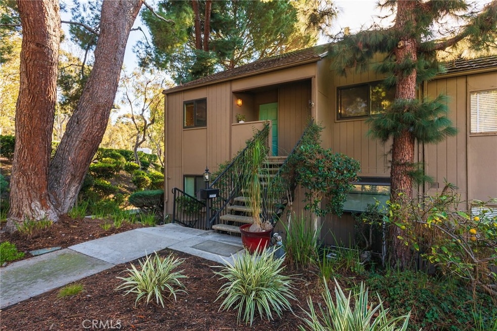 Sold $880,000 • Co-Listing Agent