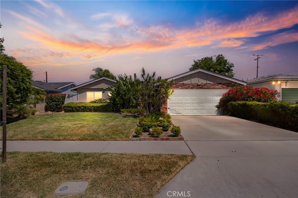 Pending $699,998