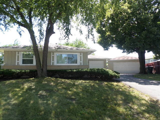 17571 Winston Ct, Country Club Hills, IL 60478 - photo 1