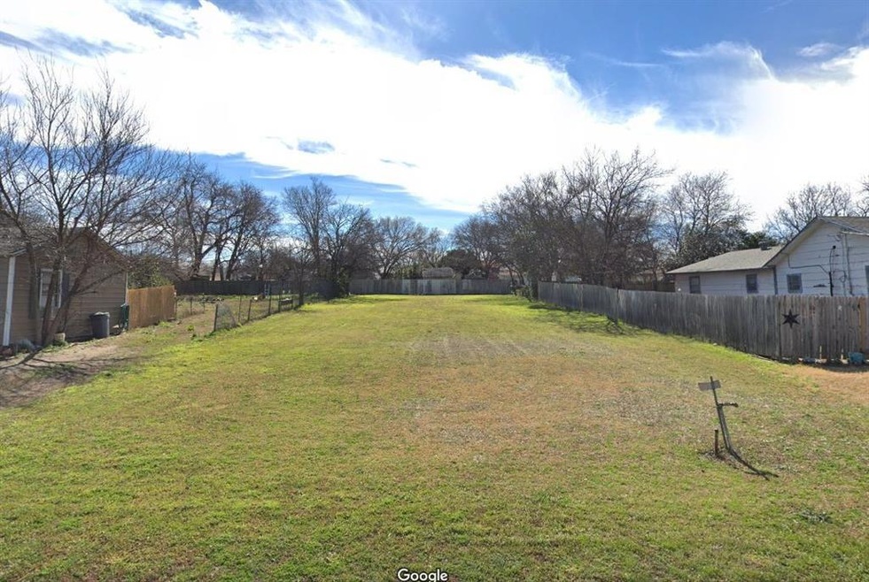 8609 Jay St, White Settlement, TX 76108 - photo 1