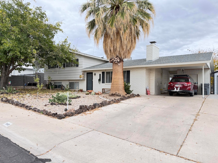 948 N 2050 East Cir, Saint George, UT 84770 - photo 1