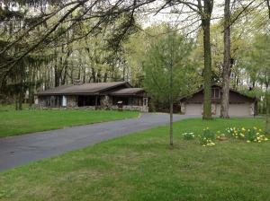 6000 Artist Bay Rd, West Bend, WI 53095 - photo 1