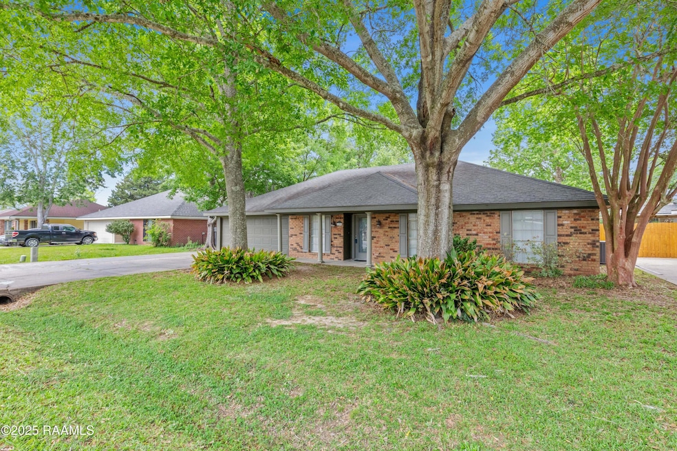 128Bickerton-1