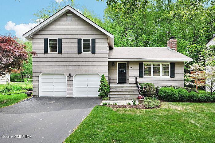 8 Windsor Ln, Cos Cob, CT 06807 - photo 1