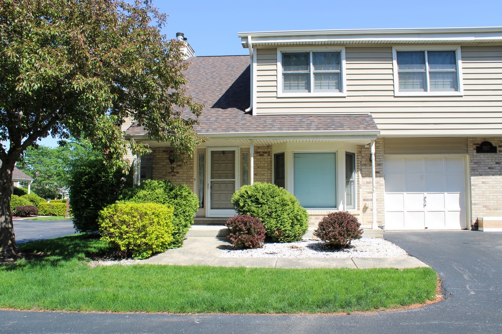 1917 Wisteria Ct unit 2, Naperville, IL 60565 - photo 1