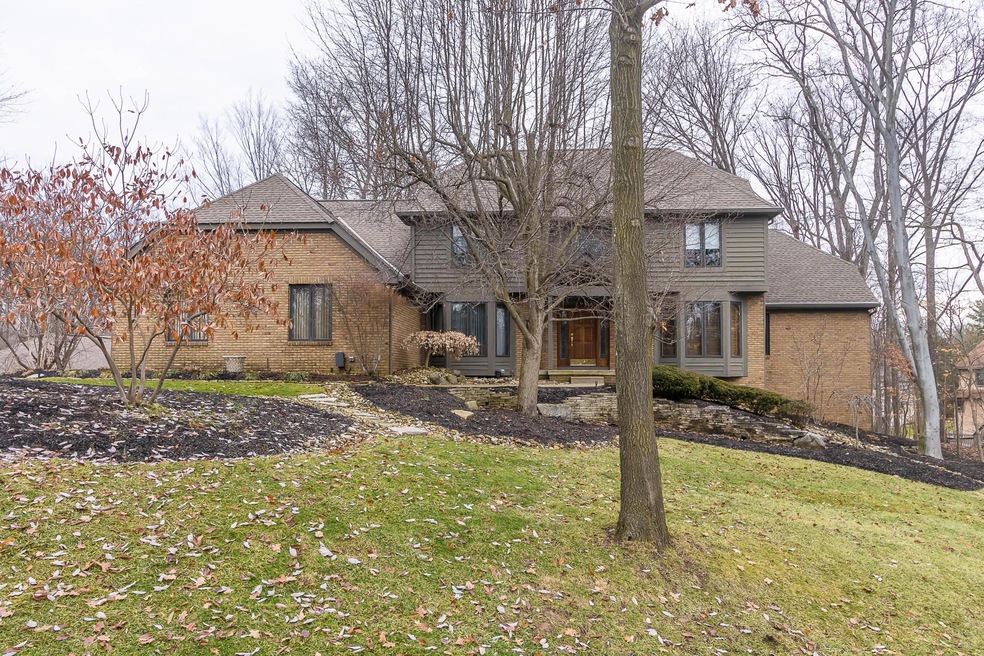 3373 Glen Oaks Court