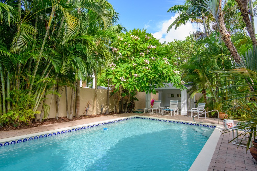 1614 Stevens-8