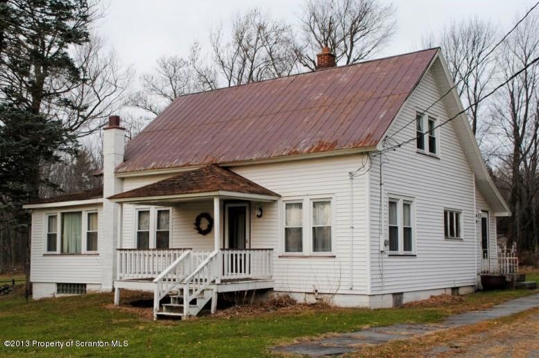 426 Gravity Rd, Lake Ariel, PA 18436 - photo 1