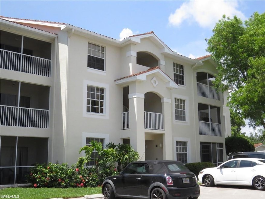 4670 Saint Croix Ln unit 614, Naples, FL 34109 - photo 1