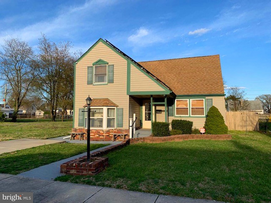 325 Nassau Ave, Paulsboro, NJ 08066 - photo 1