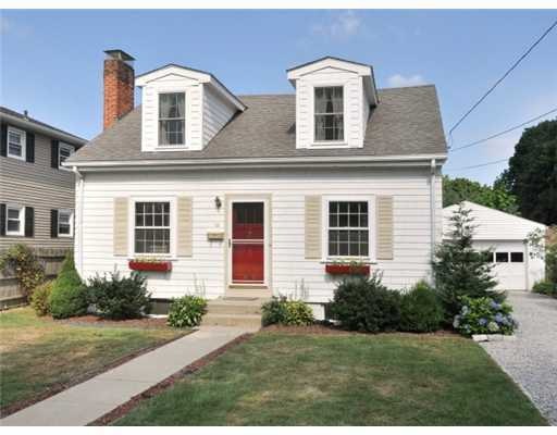 39 Warren Ave, Cranston, RI 02920 - photo 1