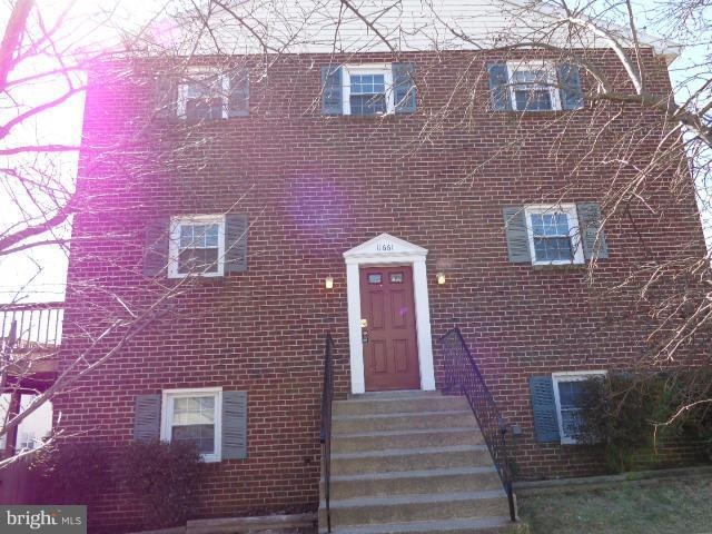 11661 Cosca Park Dr, Clinton, MD 20735 - photo 1