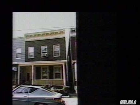 80-34 89th Ave, Jamaica, NY 11421 - photo 1