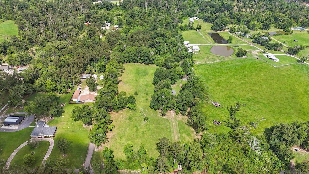 29809 S Cafe Line Rd, Albany, LA 70711 - photo 1