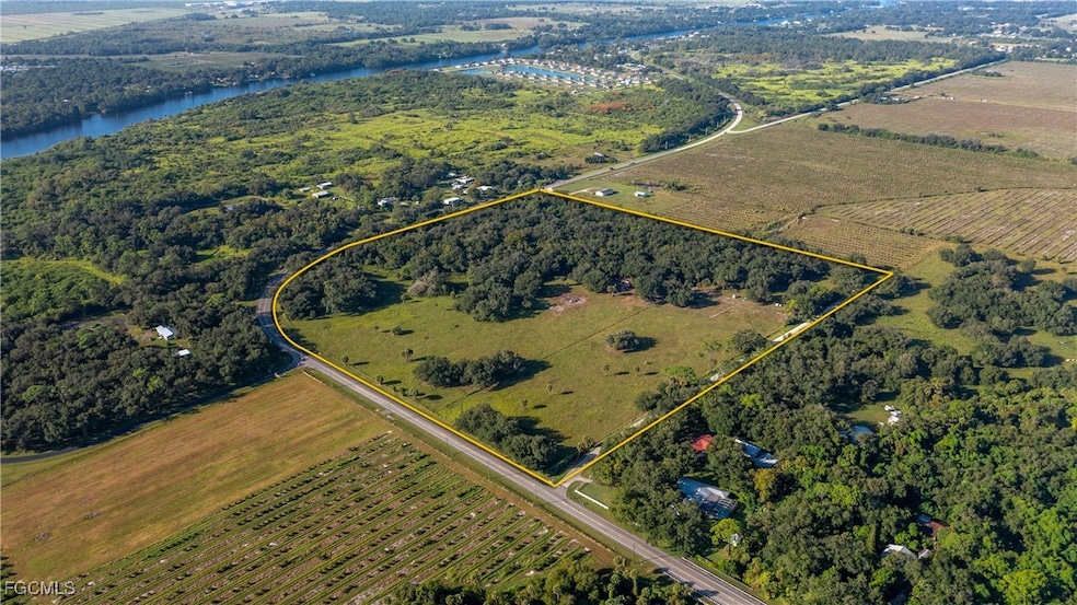 2358 Cr-78, Labelle, FL 33935 - photo 1