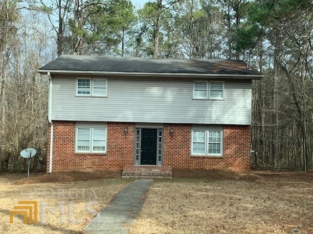 63 Sunrise Cir, Carrollton, GA 30117 - photo 1