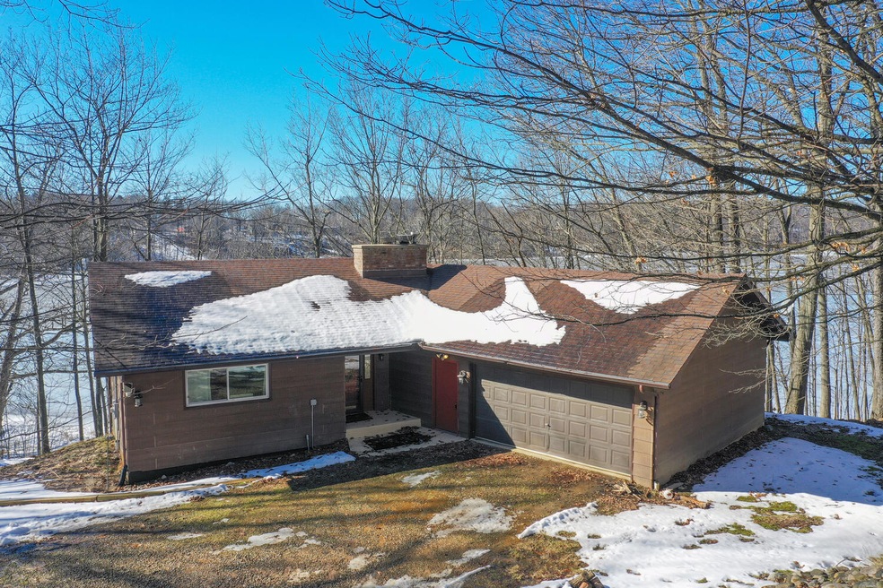 02420 37 12 St Gobles MI 49055-large-001