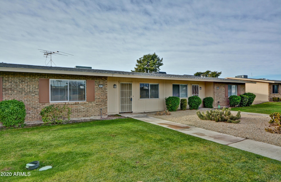 10915 W Thunderbird Blvd unit 138, Sun City, AZ 85351 - photo 1
