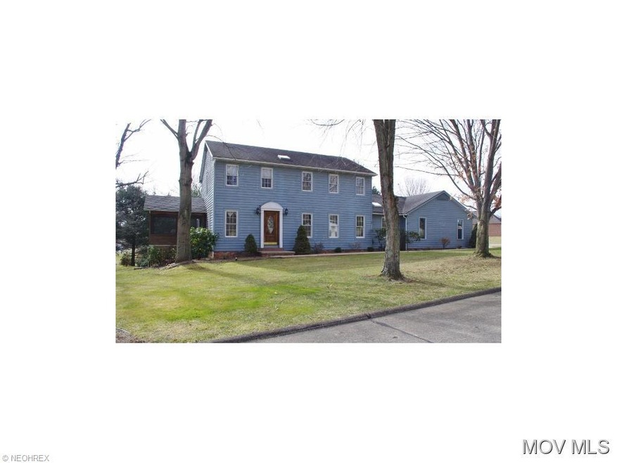 4 Br. 3 bath/ 4 garage