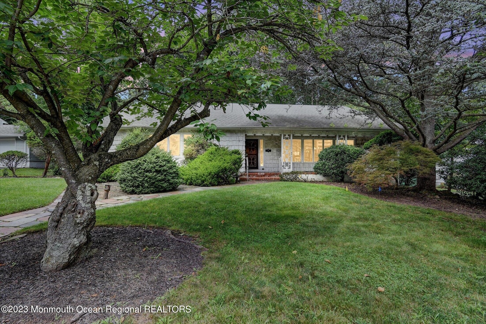 4 Linden Ct, West Orange, NJ 07052 - photo 1