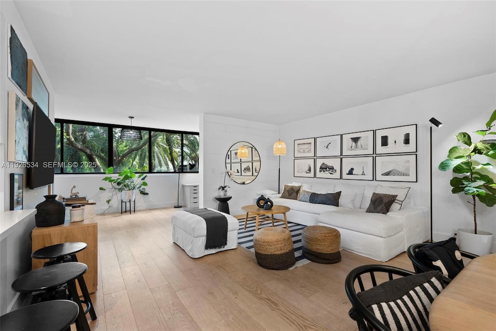 Botanica at Key Colony unit 237, Key Biscayne, FL 33149 - photo 1