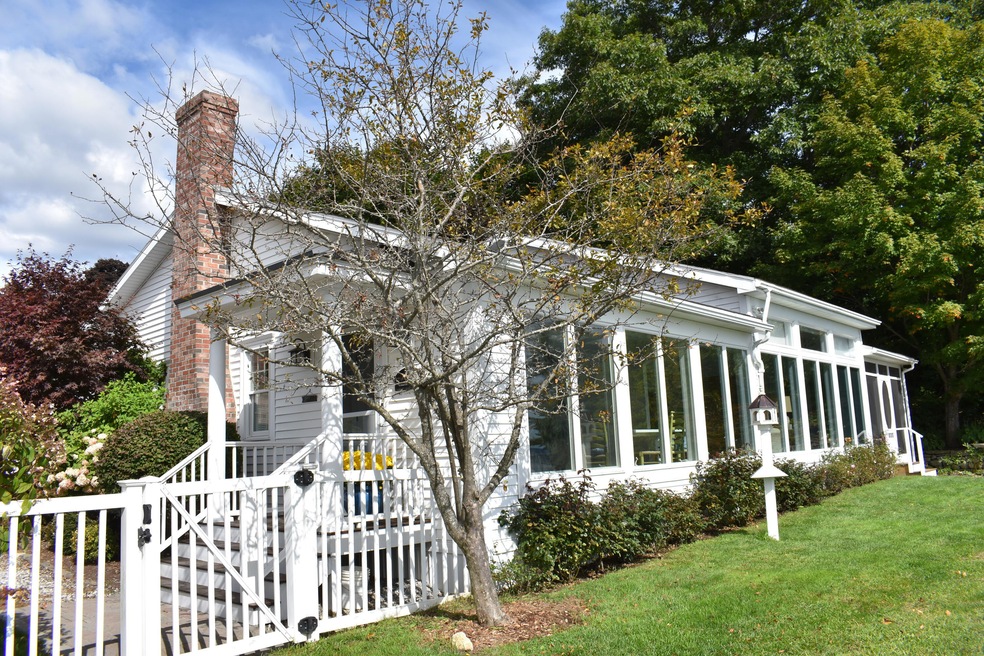Pending $1,295,000