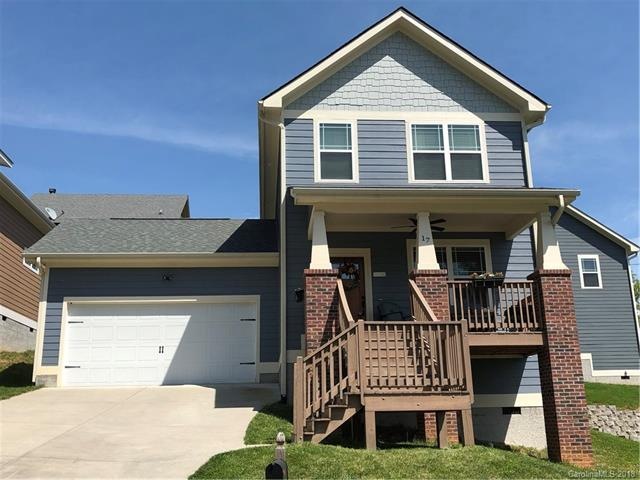 Welcome home to 17 Teems Ln!