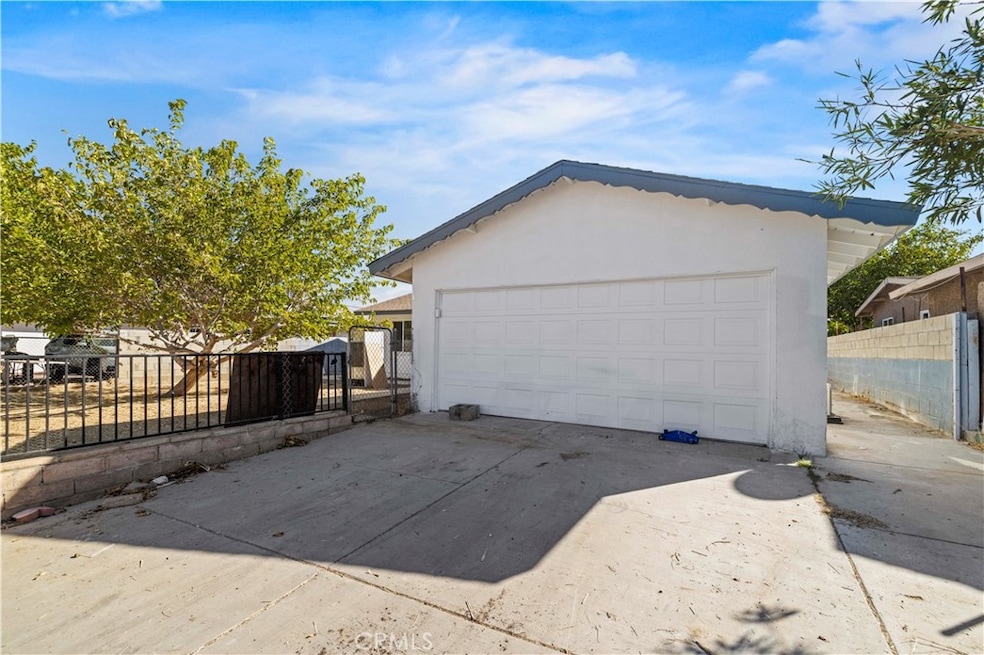 38466 Sumac Ave, Palmdale, CA 93550 - photo 1