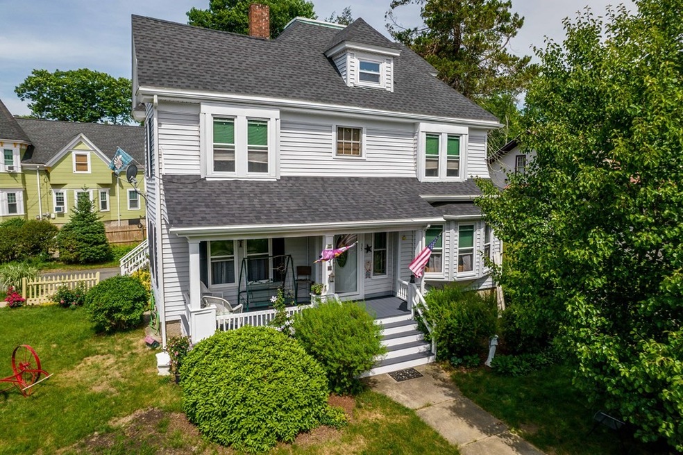 35 Ash St, Brockton, MA 02301 - photo 1