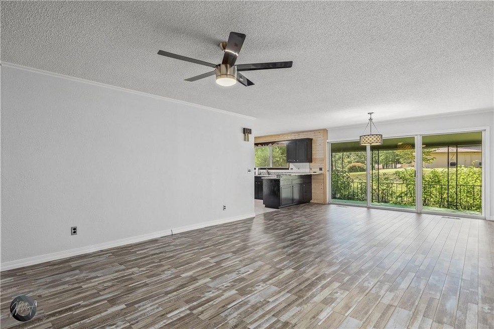 11 Mildenhall Dr, Bella Vista, AR 72714 - photo 1