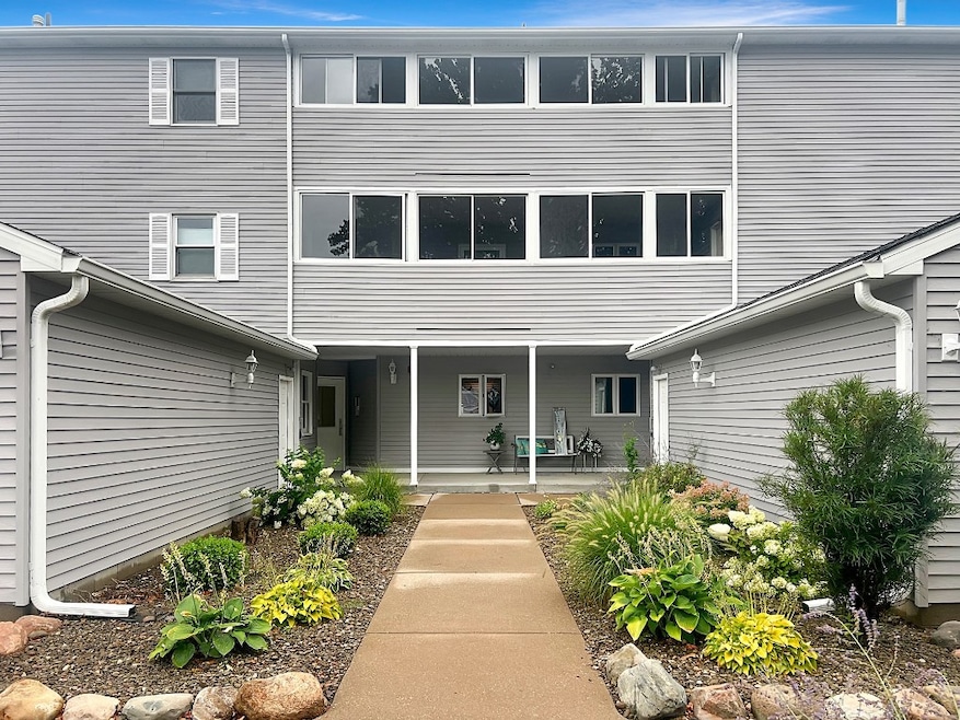 Welcome to Crystal Point Condominiums!!