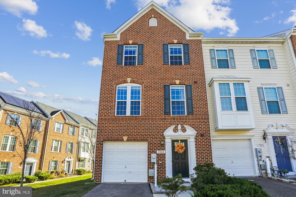 7243 Dorchester Woods Ln, Hanover, MD 21076 - photo 1