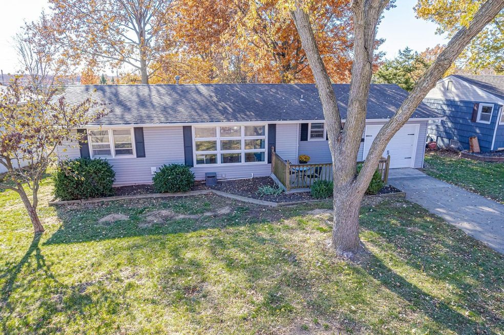 3-web-or-mls-1606-highridge-cir