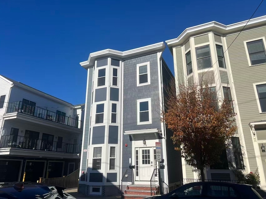 19 Plymouth St unit 1, Cambridge, MA 02141 - photo 1