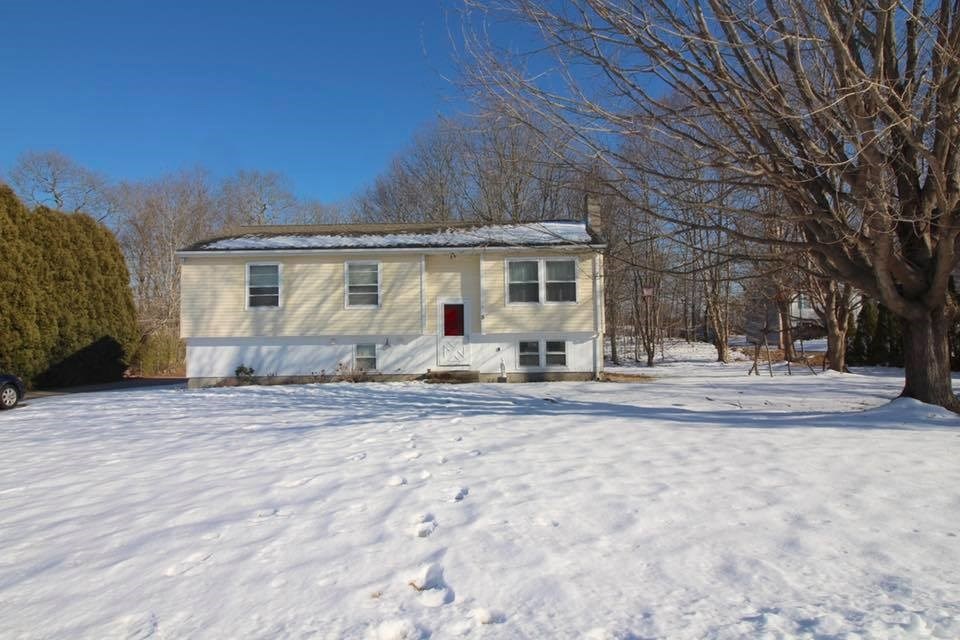 5 Sparrow Dr, Westerly, RI 02891 - photo 1