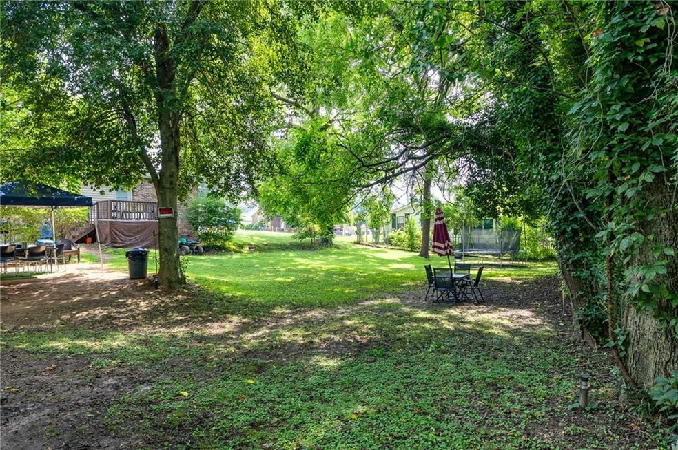 912 Mcbride St SE, Gainesville, GA 30501 - photo 1