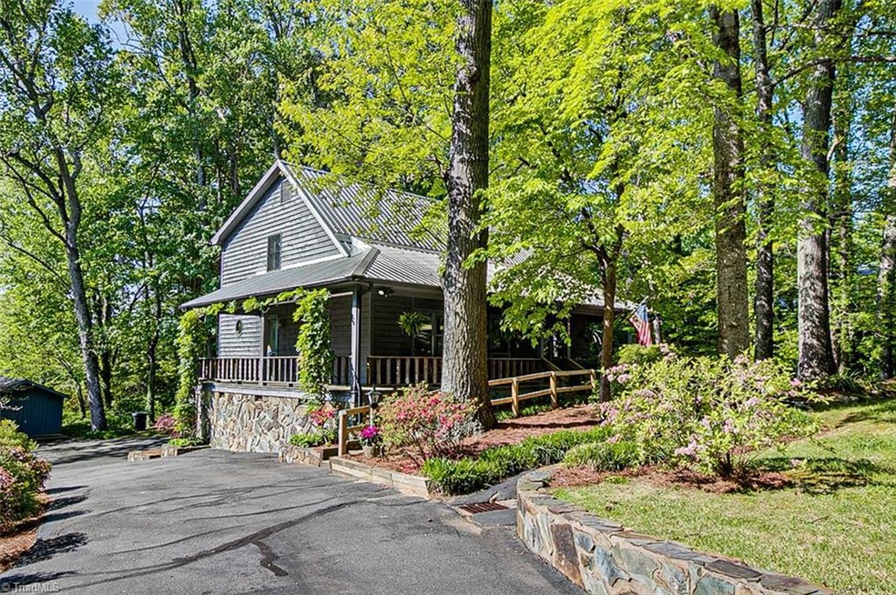 926 Old Liberty Rd, Asheboro, NC 27203 - photo 1