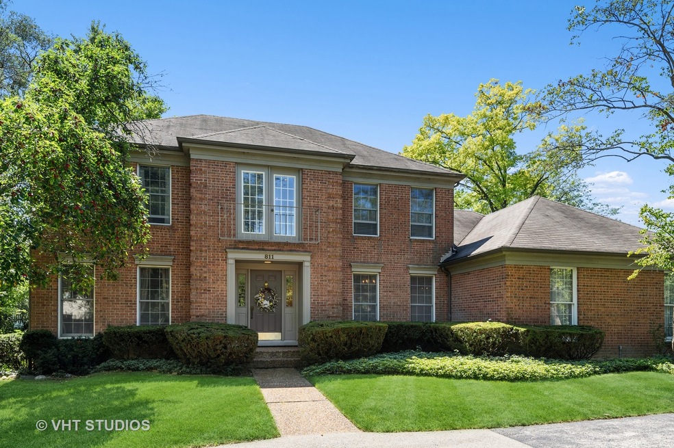 811 Becker Rd, Glenview, IL 60025 - photo 1