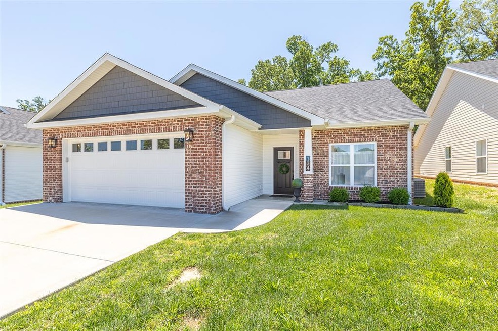 Pending $285,000