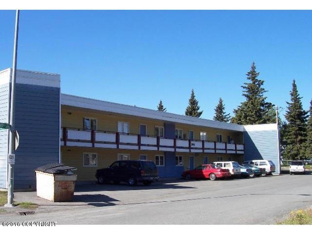 2802 W 26th Ave unit 3, Anchorage, AK 99503 - photo 1