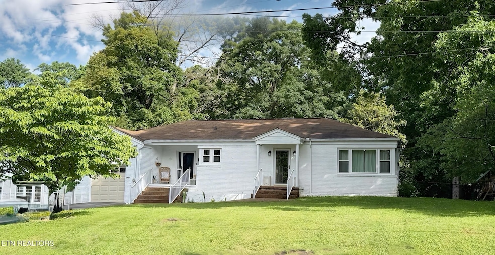 1) 64494-69036ca9b59c0