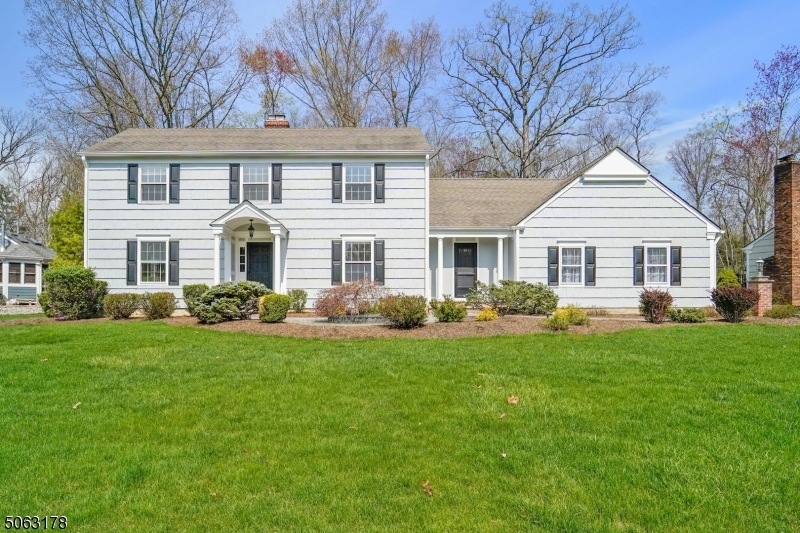 19 Geoffrey Ct, Chatham, NJ 07928 - photo 1