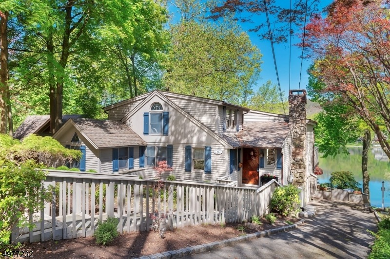 92 Birch Pkwy unit 1, Sparta, NJ 07871 - photo 1