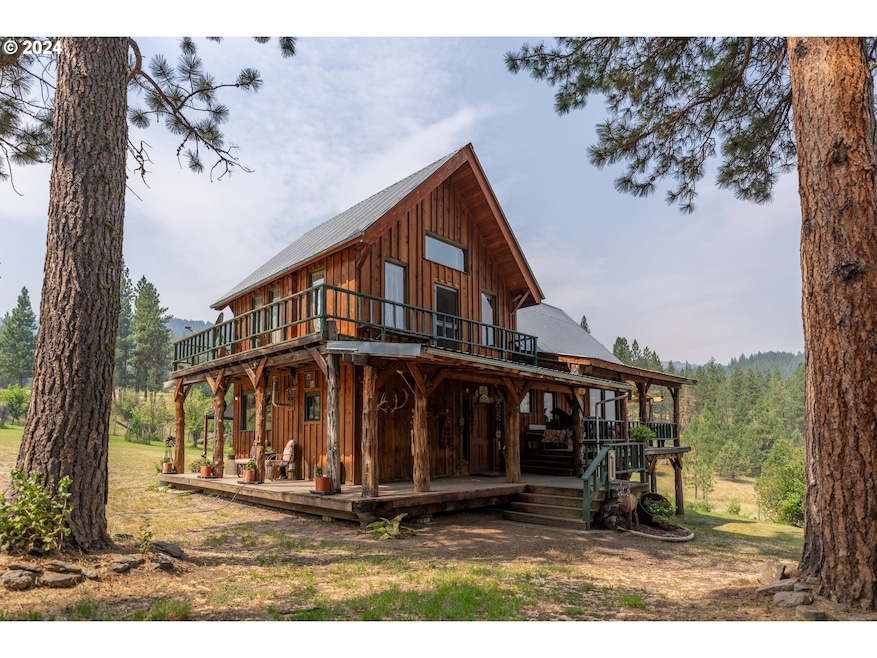 Sold $895,000