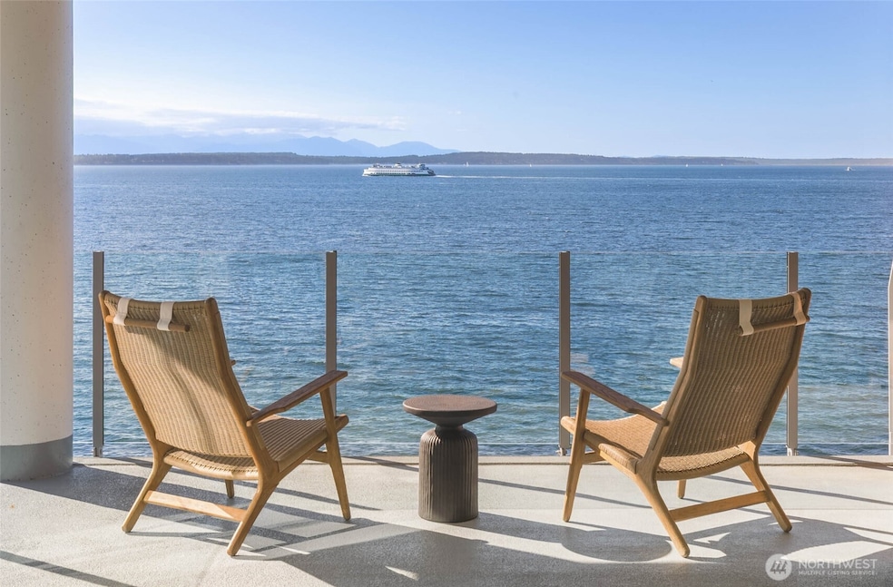 1250 Alki Ave SW unit PH-A, Seattle, WA 98116 - photo 1